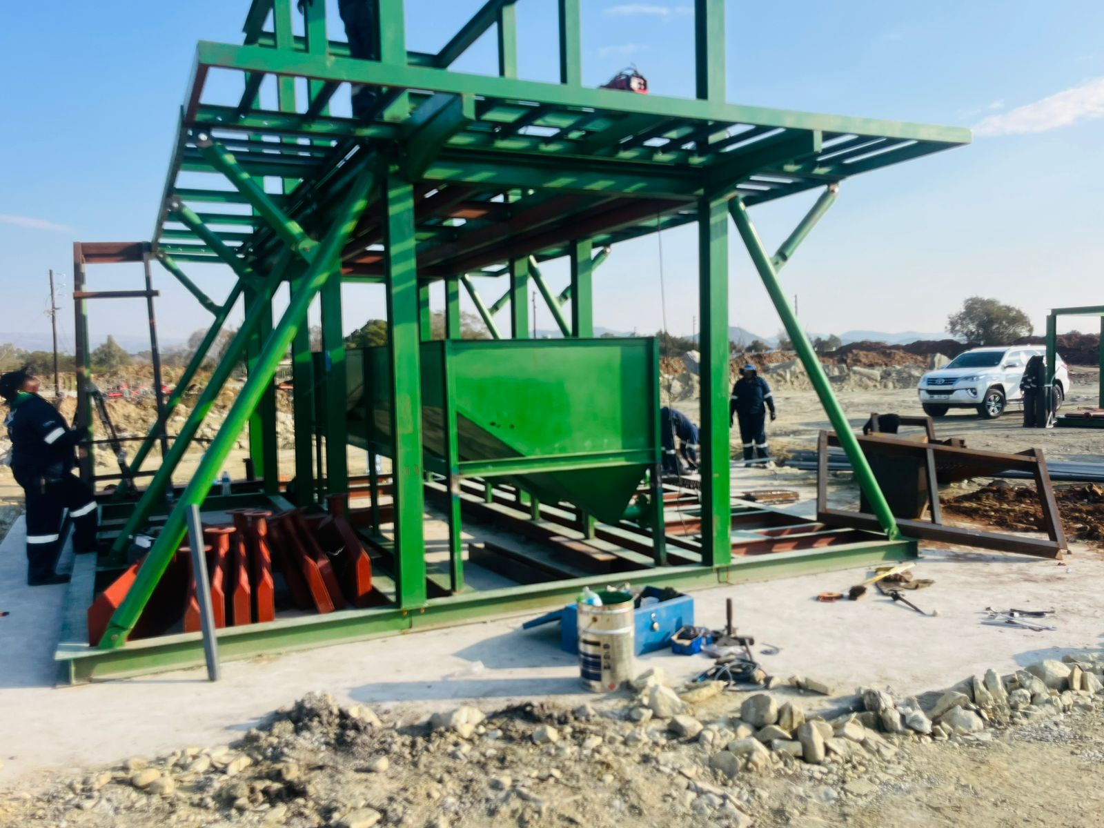 Chrome wash plant — structural steel frame assembly