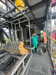 Spiral plant worker